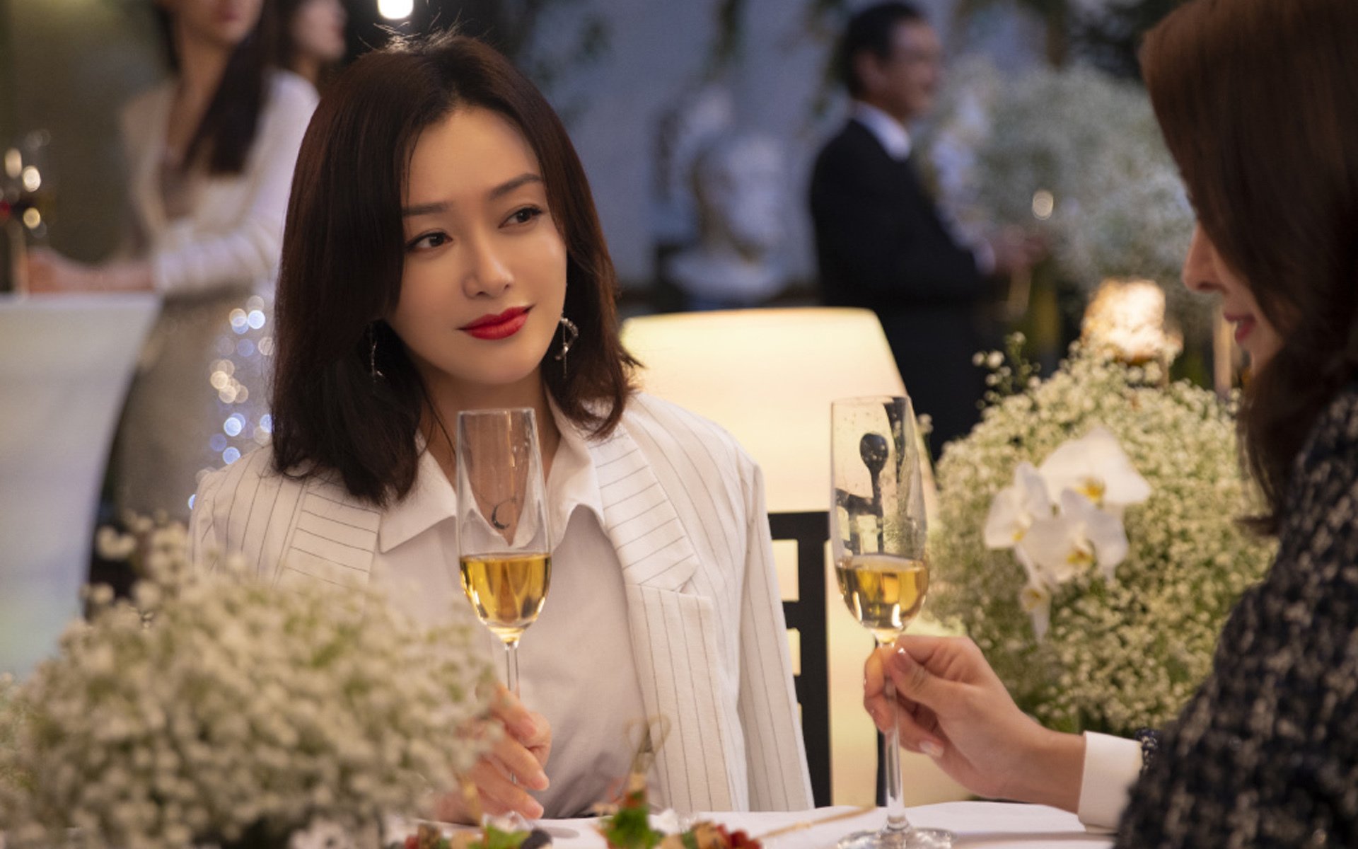 未来足球:虚拟现实与增强现实技术结合,打造沉浸式体验,未来足球发展的方向